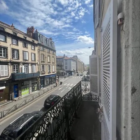 Apartment Nice Studio Overlooking The Notre Dame Cathedral *